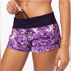 Lululemon Seawheeze Speed Up Shorts Fractal Forest
Pink Aeon - UNICORN